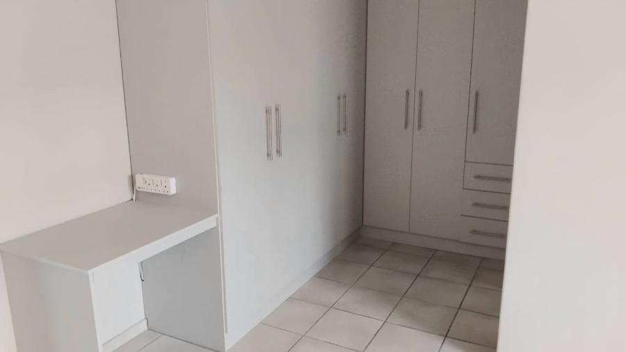 To Let 2 Bedroom Property for Rent in Myburgh Park Western Cape